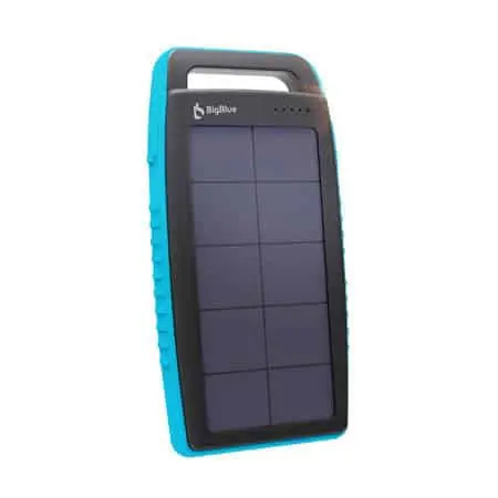 Legkelendőbb BigBlue BET111 hordozható, vízálló, napelemes powerbank 15000mAh
