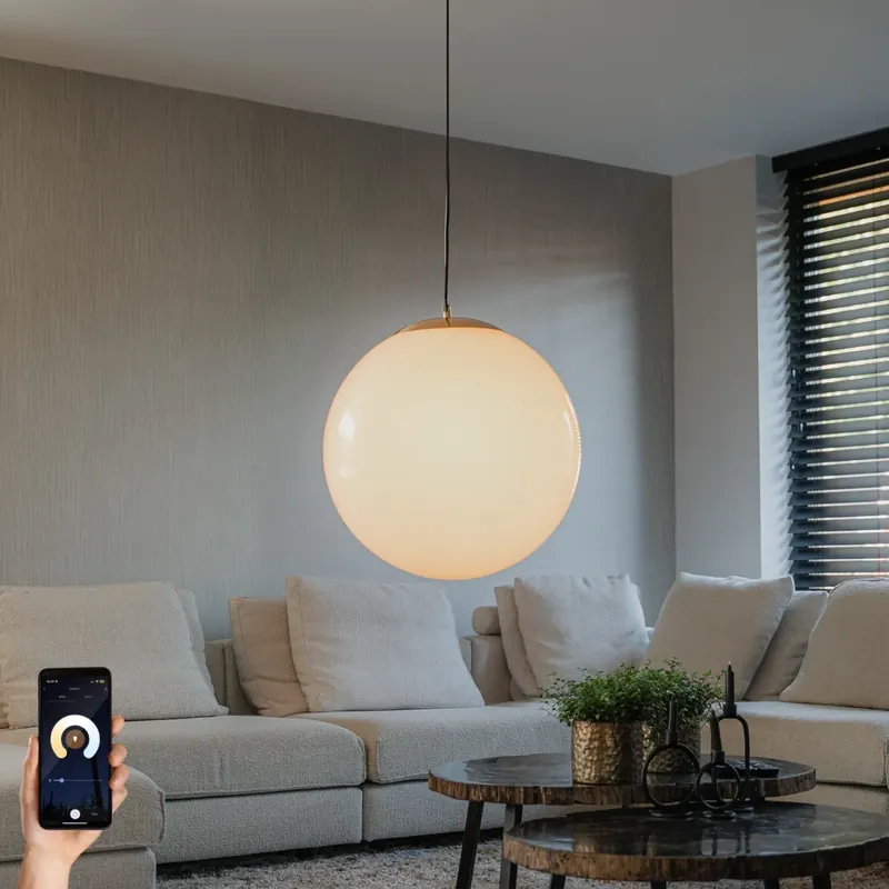 Okos skandináv függőlámpa arany színben, opál üveggel, 50 cm, WiFi A60-nal - Ball 50 Végkiárusítás
