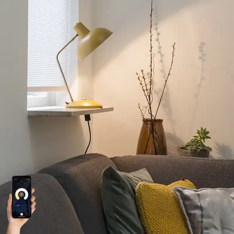 Akció Okos asztali lámpa sárga színben, bronz WiFi P45-tel - Milou