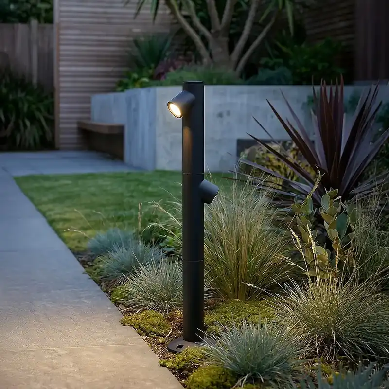Újdonság Modern kültéri oszlop fekete 60 cm LED-del 2 fényforrású IP65 - Peri