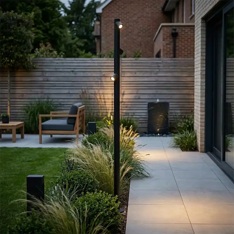 Olcsóbb Modern fekete kültéri oszlop 150 cm LED-del, 3 lámpás, IP65 - Peri