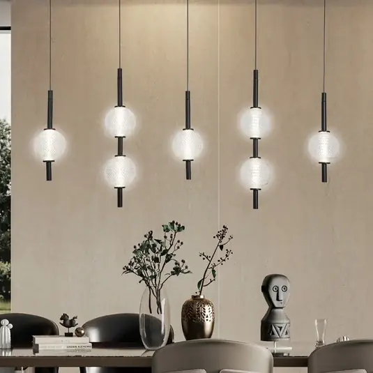 LED lógó lámpa Abeona, hossza 105 cm, fekete fém, 7 izzós. Outlet