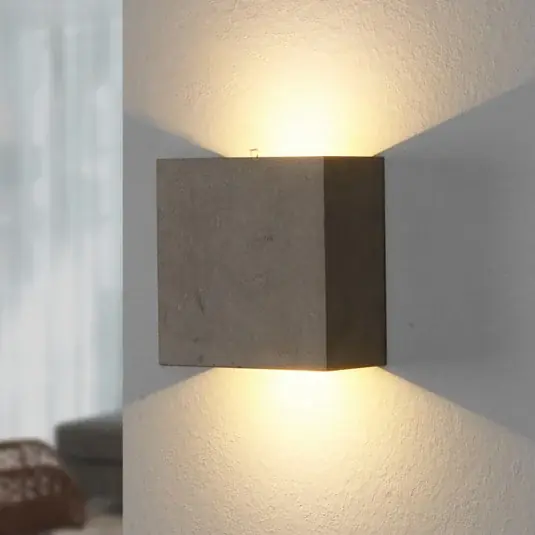 Lindby LED fali lámpa Yva, szürke, beton, 13 x 13 cm, fel/le, fel/le Legjobb ár