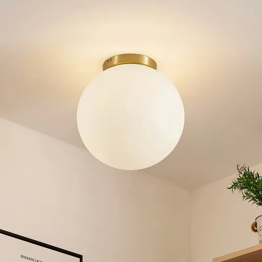 Azonnal elérhető Lindby Meriala mennyezeti lámpa sárgaréz, üveg Ø 30cm