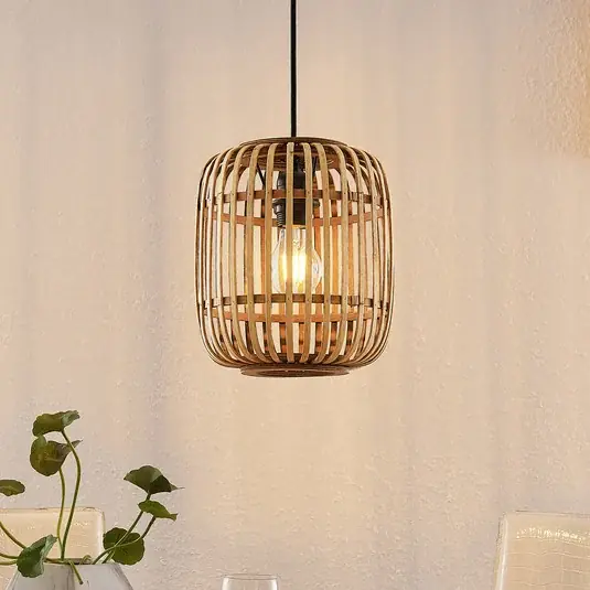 Újdonság Lindby Canyana függőlámpa, natúr, rattan, Ø 22 cm