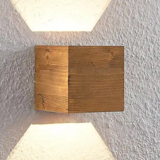 Alacsony ár Lindby LED fali lámpa Benicio, 11 cm, szögletes, fa