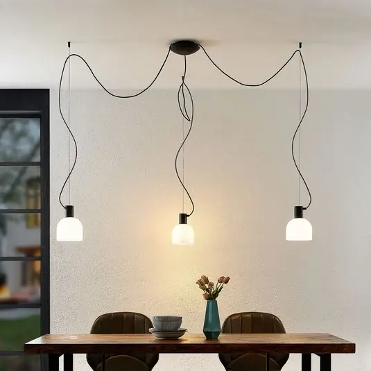 Outlet Lucande Serina függő lámpa, 3izzós, fehér üveg