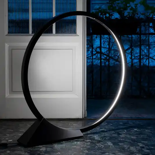 Kedvezményes ár Artemide O LED állólámpa, App