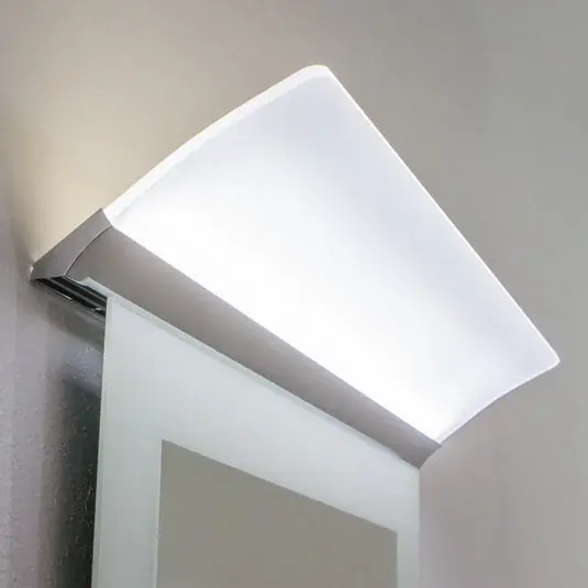 Lapos LED tükör lámpa Angela, IP44, 50 cm Expressz szállítás