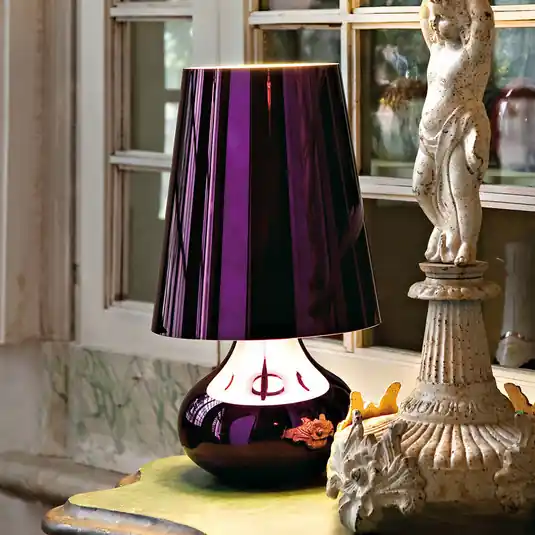 Kartell Cindy LED asztali lámpa, lila metál színű Alacsony ár