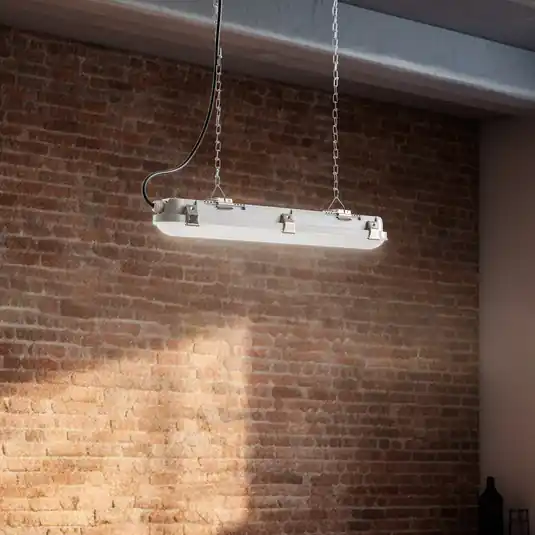 BRUMBERG Humid One nedvességálló világítás, 18 W, 58 cm Kiárusítás