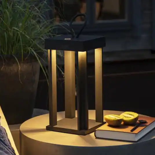 Rendeld meg most Cannes LED deco lámpa USB, fekete
