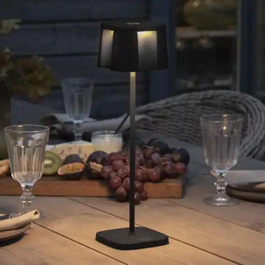 Nice LED deco lámpa USB töltőcsatlakozó, fekete Árcsökkenés