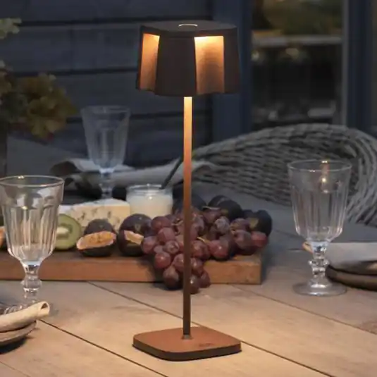 Alacsony ár Nice LED deco lámpa, USB töltőcsatlakozás, rozsda