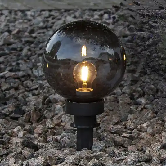 Végkiárusítás Orby kültéri deco gömb feketében, Ø 20 cm