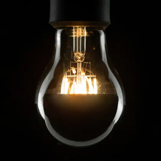 Árengedmény SEGULA LED fényszóró A67 E27 6,5W 2,700K