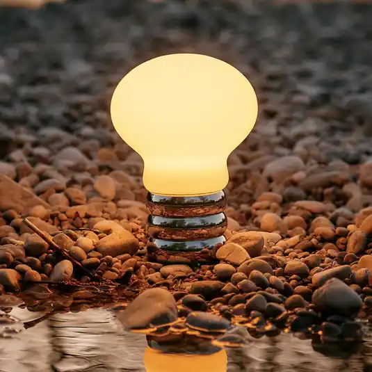 Árengedmény Ingo Maurer B.Bulb LED asztali lámpa akkumulát