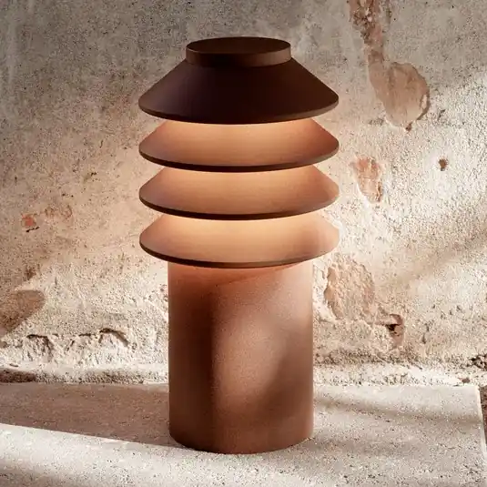 Azonnal elérhető Louis Poulsen Bysted Garden, 25 cm, talp, corten, 927