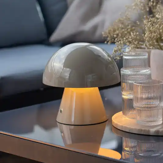Lindby LED-es, újratölthető asztali lámpa Nevijo, szürke, Ø18cm, USB, Ne maradj le