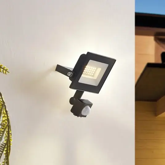 Kihagyhatatlan ajánlat Prios Maikel LED kültéri reflektor, 20W, 1500lm, fém, szenzoros