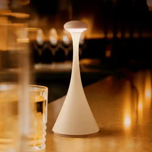 LED-es újratölthető asztali lámpa Nudrop mini, dune bézs, IP54, Olcsó