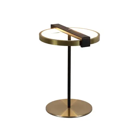 Antenna LED asztali lámpa, sárgaréz/fekete, acél, szilikon Exkluzív ajánlat